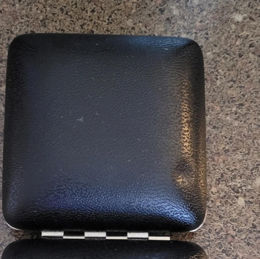 Vintage 60's Elgin Black Travel Alarm‎ Clock